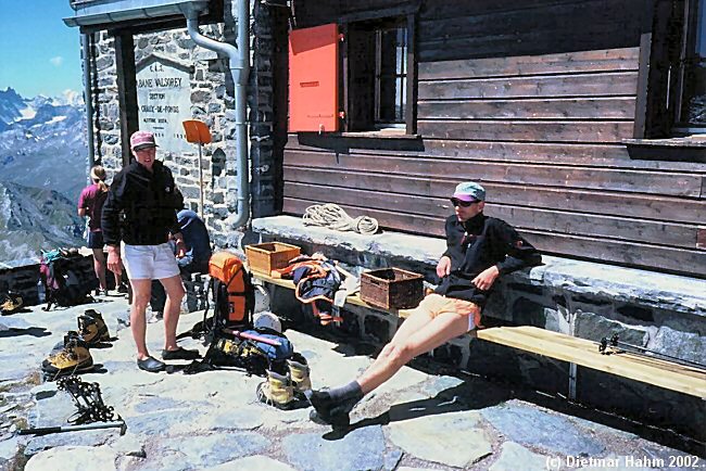 Zurück an der Hütte