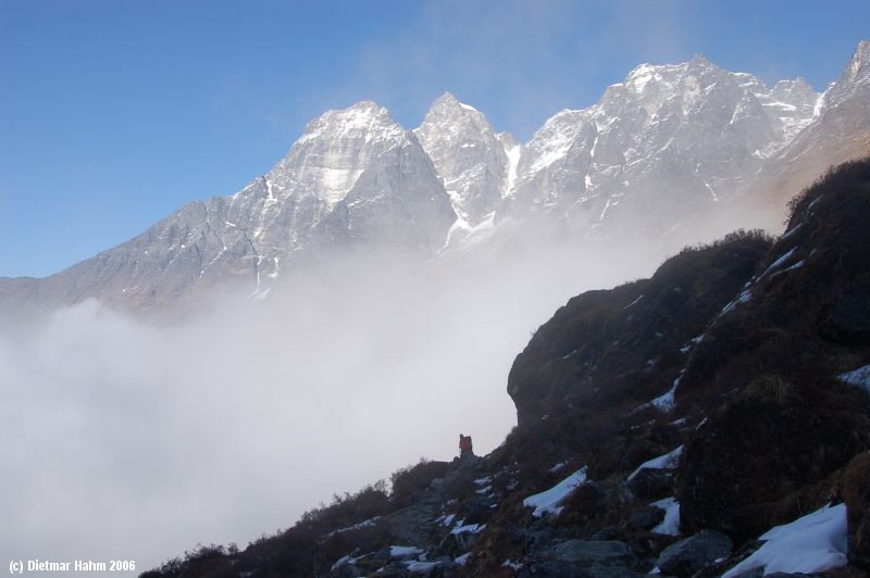 Berge im Nebel